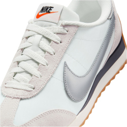 NIKE Pacific Sneaker Damen 111 - sail/metallic silver-gridiron 36