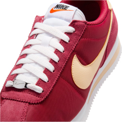 NIKE Cortez Sneaker Damen 608 - team crimson/ice peach-white 41