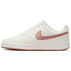 NIKE Court Vision Low-Top Sneaker Damen 119 - sail/mtlc red bronze-rose gold 42.5