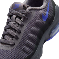 NIKE Air Max Invigor Sneaker Jungen 017 - pencil point/sapphire-dk smoke grey 38