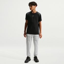 NIKE Sportswear City Utility T-Shirt Kinder 010 -...