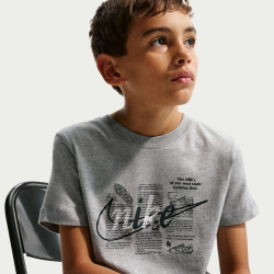 NIKE Sportswear Club T-Shirt Kinder 063 - dk grey heather S (128-137 cm)