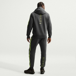 NIKE Sportswear Club Jogginghose Herren 070 - dk smoke grey/dk smoke grey S