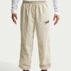 NIKE Sportswear Club Trainingshose Herren 229 - lt...