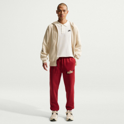 NIKE Sportswear Club Fleece Jogginghose Herren 613 - team crimson/team crimson/lt khaki XS