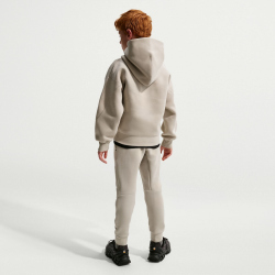 NIKE Sportswear Tech Fleece Jogginghose Jungen 240 - cream ii/black/black XS (122-128 cm)