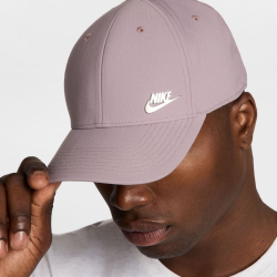 NIKE Club Dri-FIT Cap mit Metalllogo 226 - lt violet ore/metallic silver L/XL