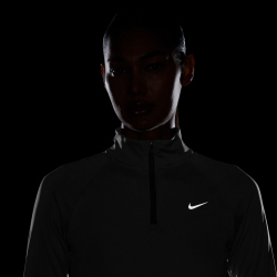 NIKE Tempo Dri-FIT 1/2-Zip Laufshirt Damen 100 -...