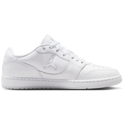 NIKE Jordan Court Connect Low Sneaker Damen