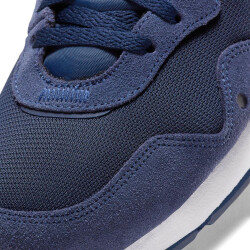 NIKE Venture Runner Sneaker Herren