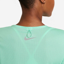 NIKE Miler Run Division Laufshirt Damen