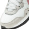 NIKE Venture Runner Sneaker Damen white/pink glaze-platinum tint 44