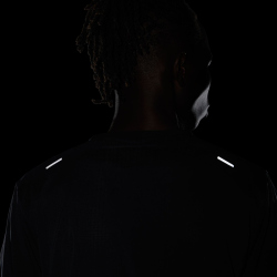 NIKE Rise 365 Run Division Laufshirt black/black/reflective silv XXL