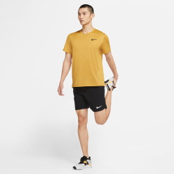 NIKE Pro Dri-FIT kurzarm Trainingsshirt Herren wheat/solar flare/htr/black S