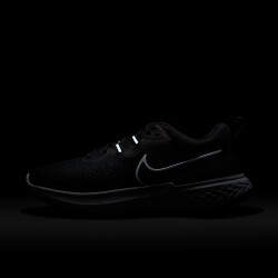 NIKE React Miler 2 Laufschuhe Damen black/white-smoke grey 38
