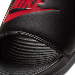 NIKE Victori One Badelatschen Herren 004 - black/university red-black 44