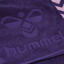 hummel Old School Small Handtuch 100 x 50 cm acai