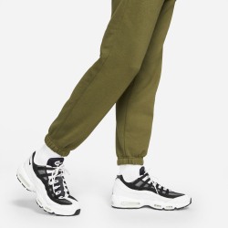 NIKE Sportswear Club Fleece Jogginghose Herren rough green/rough green/white L