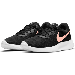 NIKE Tanjun Sneaker Damen black/mtlc red bronze-barely...