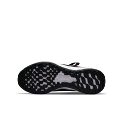 NIKE Revolution 6 FlyEase Laufschuhe Kinder...