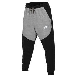 NIKE Sportswear Tech Fleece Jogginghose Herren black/dk grey heather/white L