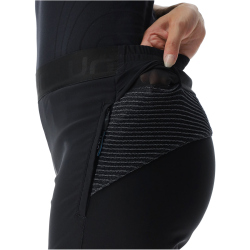 UYN Crossover Stretch Outdoorshorts Damen black/black S