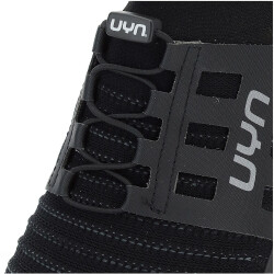UYN Ecolypt Tune Slip-on Sneaker mit schwarzer Sohle Herren black 39