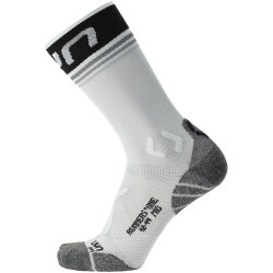UYN Runners One Mid Laufsocken Damen white/black 35-36