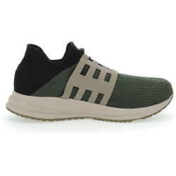 UYN Nature Tune Vibram wasserfeste Slip-on Sneaker aus Merinowolle Herren military/black 39