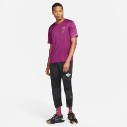 NIKE Dri-FIT UV Run Division Miler Graphic kurzarm Top Herren sangria/reflective silv S