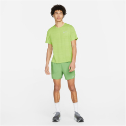 NIKE Dri-FIT Miler Laufshirt vivid green/reflective silv L
