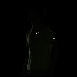 NIKE Dri-FIT Miler Laufshirt vivid green/reflective silv XL