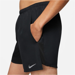 NIKE Challenger Brief-Lined Laufshorts Herren black/reflective silv M