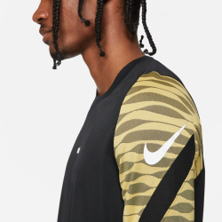 NIKE Dri-FIT Strike Fu&szlig;ballshirt