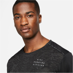 NIKE Dri-FIT Run Division Rise 365 kurzarm Laufshirt...