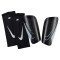 NIKE Mercurial Lite Fußball Schienbeinschoner black/black/white XS