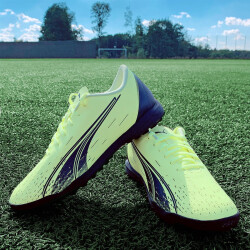 PUMA Ultra Play TT Multinocken-Fußballschuhe Herren
