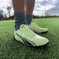 PUMA Ultra Play MG Multi-Ground Fußballschuhe Herren fizzy light/parisian night/blue glimmer 42