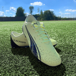 PUMA Ultra Play MG Multi-Ground Fußballschuhe Herren fizzy light/parisian night/blue glimmer 45