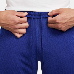 NIKE Niederlande Strike Dri-FIT Knit Fu&szlig;ballshorts...