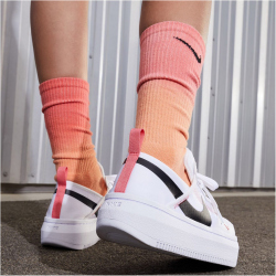 NIKE Court Vision Alta Plateau Sneaker Damen