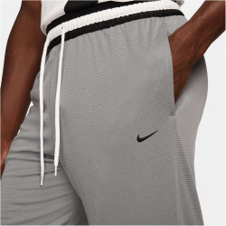 NIKE Dri-FIT DNA Basketballshorts Herren
