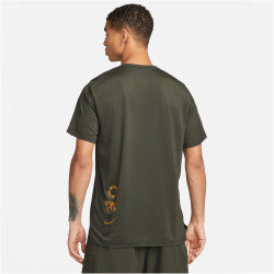 NIKE Pro Dri-FIT Graphic T-Shirt Herren