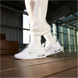 NIKE Air Max INTRLK Lite Sneaker Damen