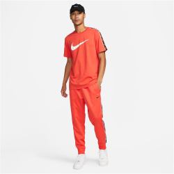 NIKE Sportswear Repeat T-Shirt Herren