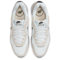 NIKE Venture Runner Sneaker Herren 101 - summit white/medium olive-black-white 39