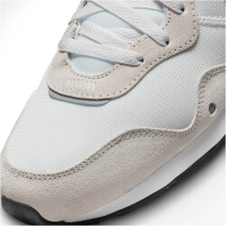 NIKE Venture Runner Sneaker Herren 101 - summit white/medium olive-black-white 39
