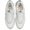 NIKE Venture Runner Sneaker Herren 101 - summit white/medium olive-black-white 39