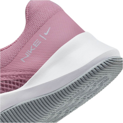 NIKE MC Trainer 2 Trainingsschuhe Damen 600 - elemental pink/white-pure platinum 36.5