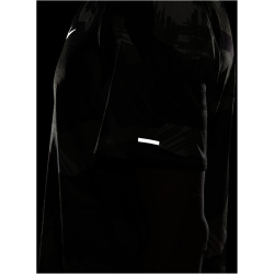 NIKE Dri-FIT Miler Camouflage kurzarm Laufshirt Herren 386 - oil green/reflective silv S